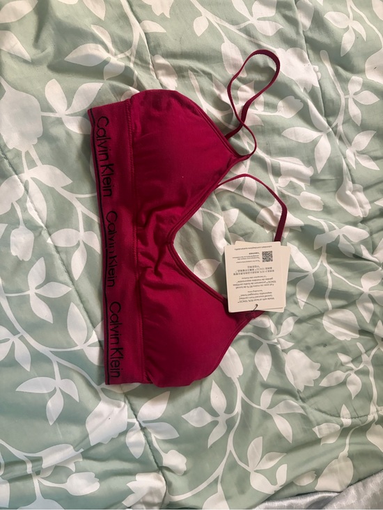 Calvin Klein Other - Calvin Klein Berry Red Wireless Bralette